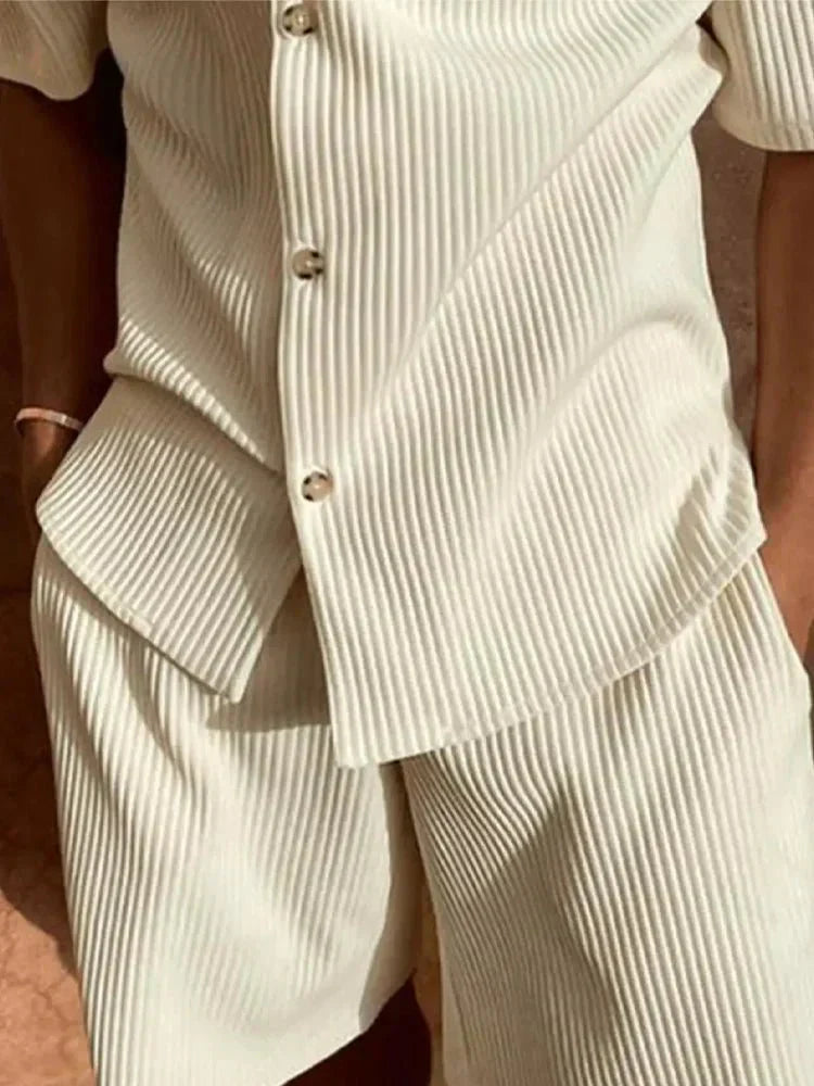 [COMPRÁ 1 Y LLEVÁ 2] Conjunto Madrid – Remera y Short de Verano
